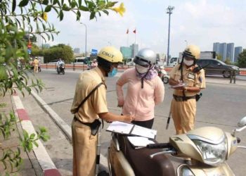 Mức phạt lỗi không có hoặc không mang giấy đăng ký xe