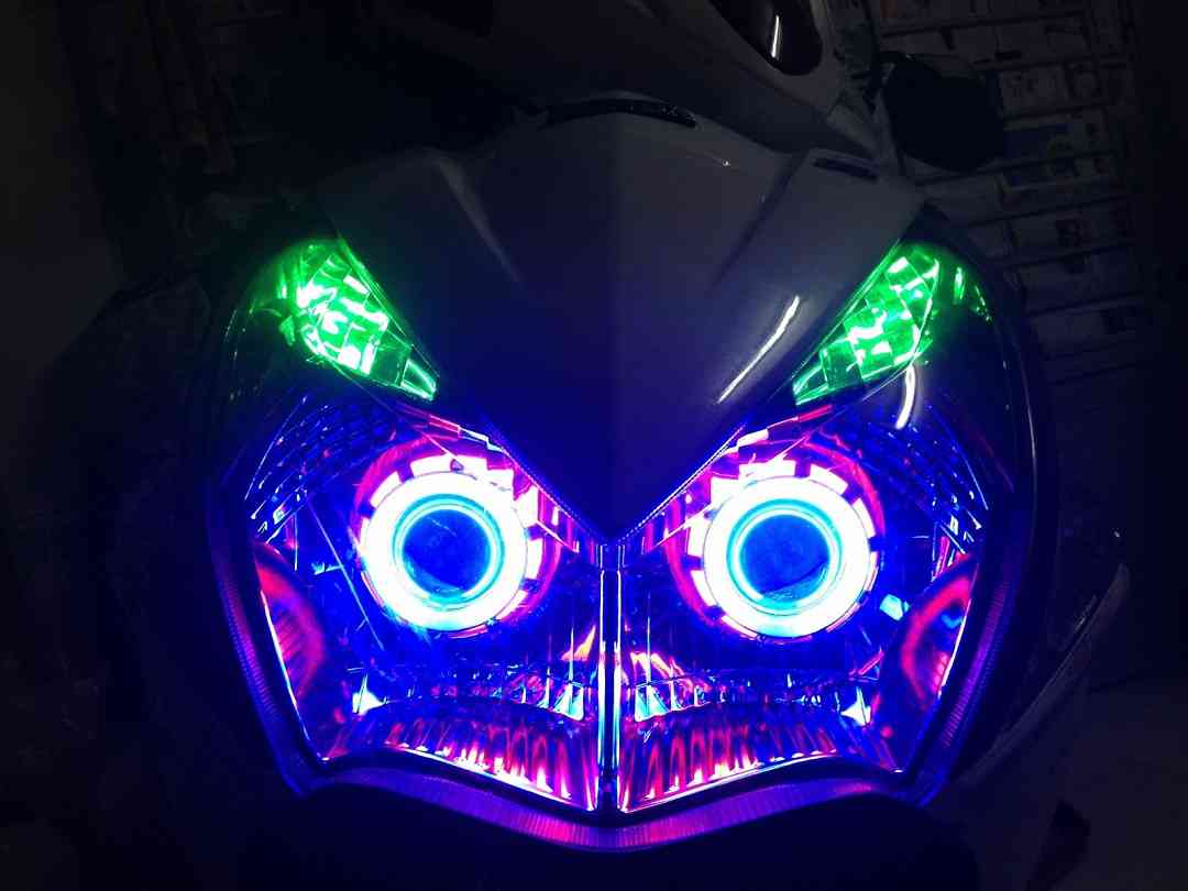 Hướng dẫn cách độ đèn LED xe máy