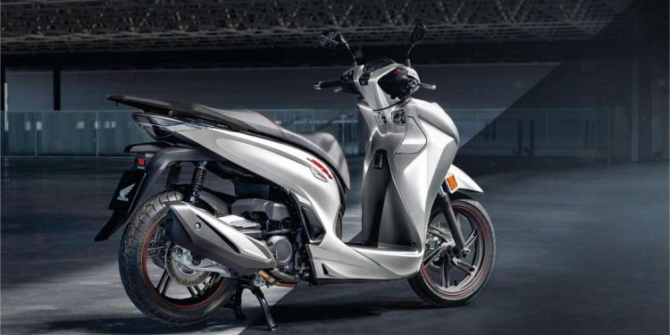 Lựa chọn xe tay ga nam dựa vào khả năng tài chính