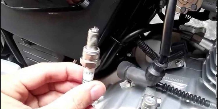 Hướng Dẫn Cách Tháo Bugi Xe Máy