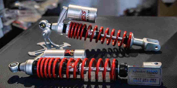 So Sánh Giữa Các Loại Mẫu Phuộc YSS